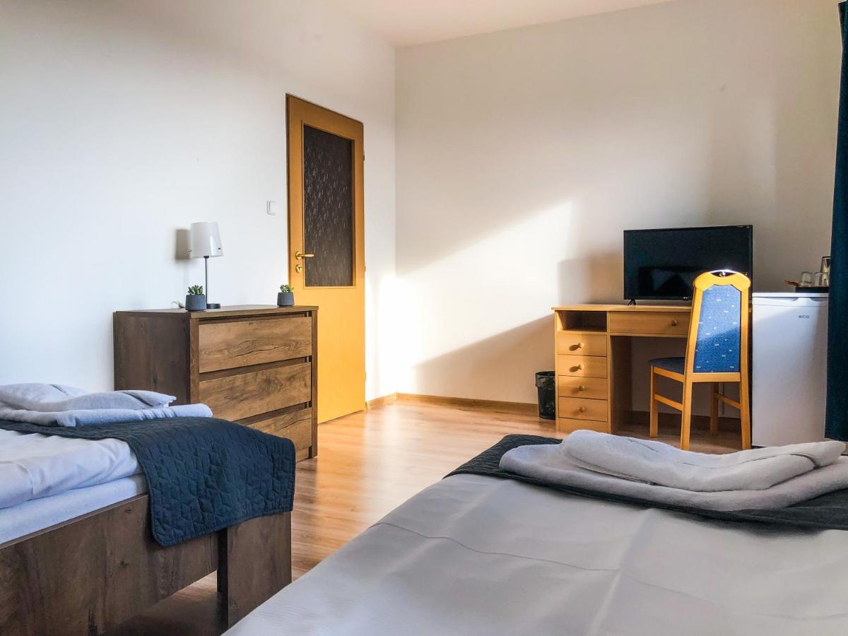 Hotel Bobr 3*